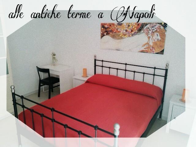 Bed and Breakfast Alle Antiche Terme Neapel Zimmer foto