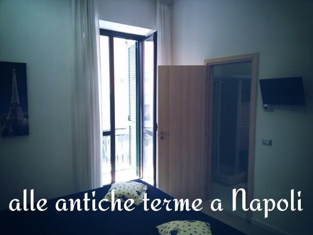 Bed and Breakfast Alle Antiche Terme Neapel Zimmer foto