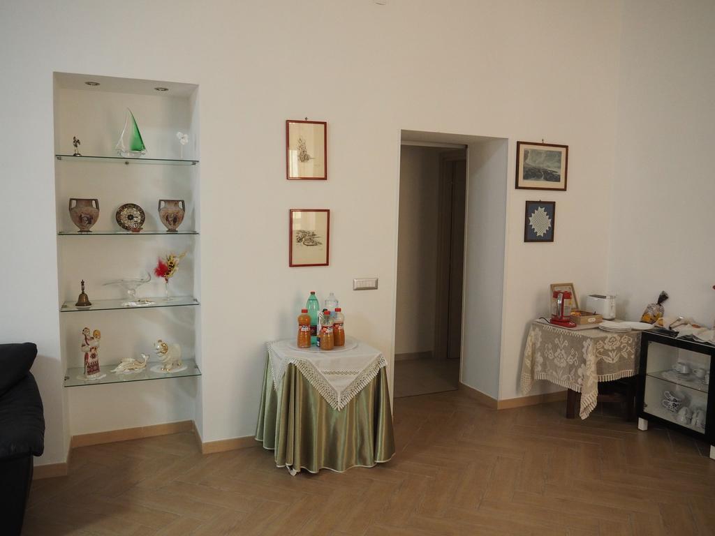 Bed and Breakfast Alle Antiche Terme Neapel Exterior foto